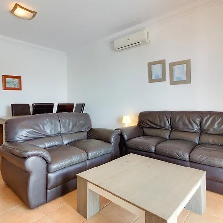 Maciot- Three-bedroom Villa